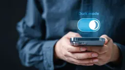 Is Dark Mode Better for Your Eyes?