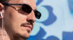 Photochromic Sunglasses: How Light‑Adaptive Shades Work